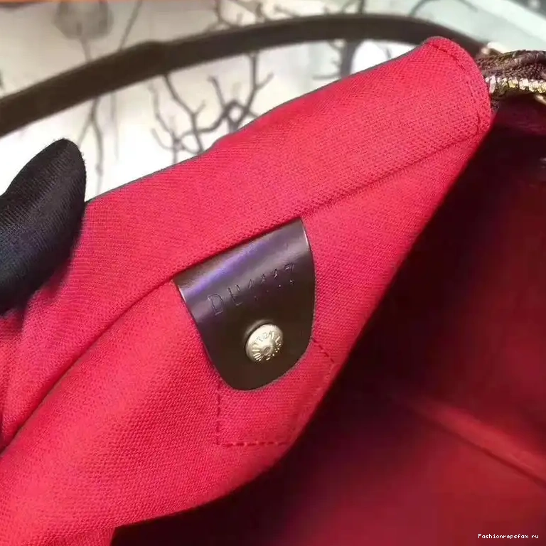Fashionreps Bags 19T1L0627 LV 0803